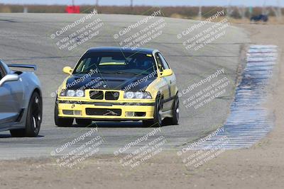 media/Nov-16-2024-CalClub SCCA (Sat) [[641f3b2761]]/Group 1/Race (Outside Grapevine)/
